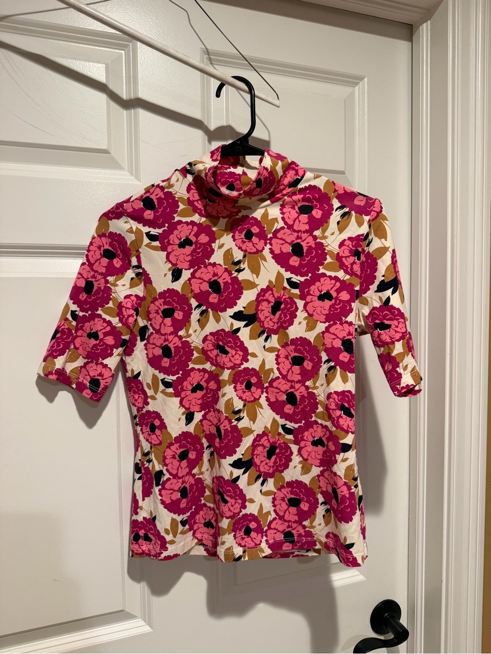Frank & Oak Pink Floral Mock Neck Short Sleeve Top